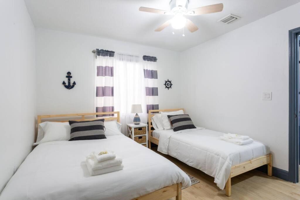 Вилла Casa Madeira @ The Heart Of Miami Design District Экстерьер фото